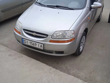 Авто Chevrolet Aveo 2005 № 7942304