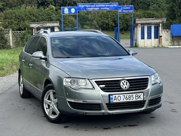 Авто Volkswagen Passat Variant 2009 № 7942363