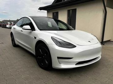 Авто Tesla Model 3 2021 № 7942516