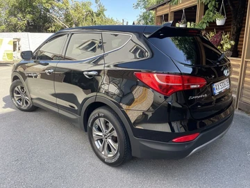 Авто Hyundai Santa Fe 2016 № 7942595