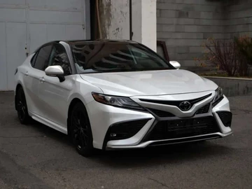Авто Toyota Camry 2022 № 7942865