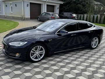 Авто Tesla Model S 2013 № 7942869
