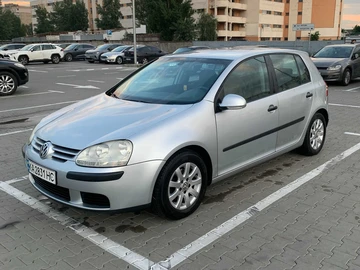 Авто Volkswagen Golf 2004 № 7942893