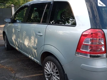 Авто Opel Zafira 2009 № 7942922