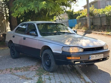 Авто Toyota Camry 1993 № 7942951