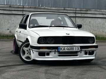Авто BMW 3 Серия 1986 № 7943022