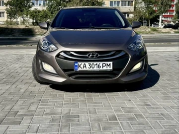Авто Hyundai I30 2012 № 7943066