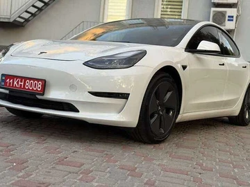 Авто Tesla Model 3 2023 № 7943076