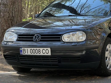 Авто Volkswagen Golf 2000 № 7943081