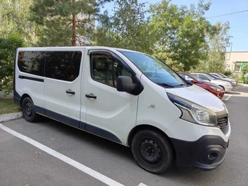 Авто Renault Trafic 2015 № 7943088