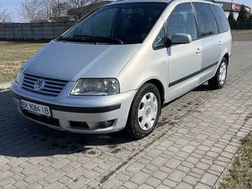 Авто Volkswagen Sharan 2002 № 7943263