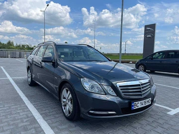Авто Mercedes 220 2013 № 7943278