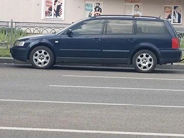 Авто Volkswagen Passat Variant 1999 № 7943315