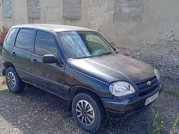 Авто Chevrolet Niva 2005 № 7943352