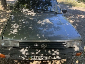 Авто Volkswagen Passat Hatchback 1986 № 7943522