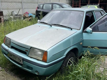 Авто ВАЗ 2109 1997 № 7943678