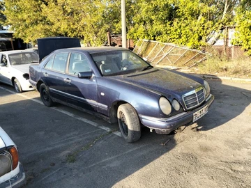 Авто Mercedes 220 1997 № 7943734