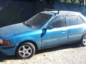 Авто Mazda 323 1995 № 7943737
