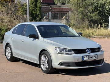 Авто Volkswagen Jetta 2011 № 7944012
