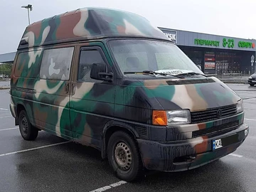 Авто Volkswagen Transporter 1998 № 7944024