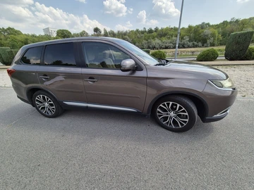 Авто Mitsubishi Outlander 2016 № 7944033
