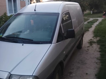 Авто Peugeot Expert 2006 № 7944141