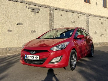 Авто Hyundai I30 2013 № 7944236