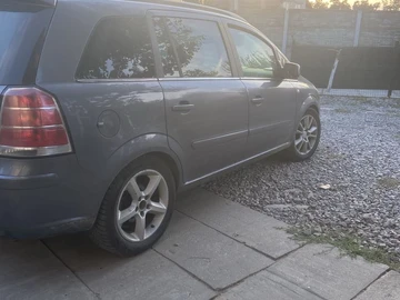 Авто Opel Zafira 2006 № 7944331