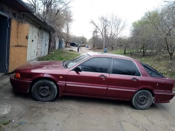Авто Mitsubishi Galant 1992 № 7944561