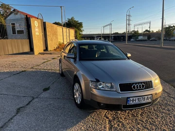 Авто Audi A4 2003 № 7944585