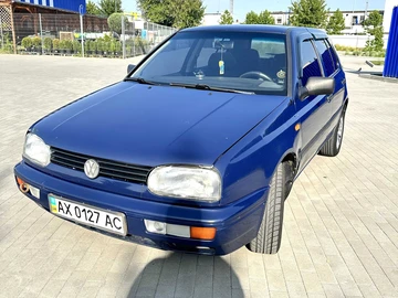 Авто Volkswagen Golf 1996 № 7944606