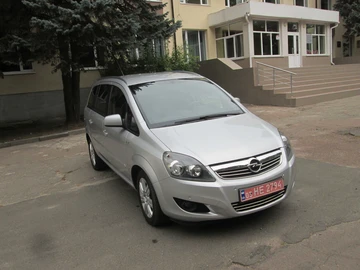 Авто Opel Zafira 2012 № 7944637