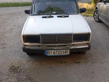 Авто ВАЗ 2107 1990 № 7944642