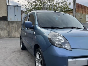 Авто Renault Kangoo Passenger 2011 № 7944749