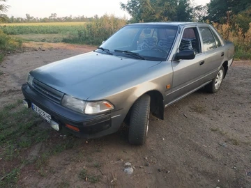 Авто Toyota Carina 1990 № 7945078