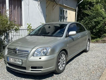Авто Toyota Avensis 2004 № 7945205