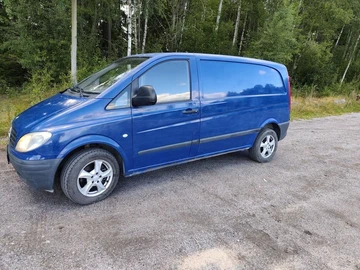 Авто Mercedes 220 2008 № 7945287