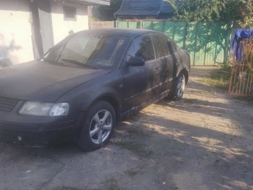 Авто Volkswagen Passat Sedan 1999 № 7945458