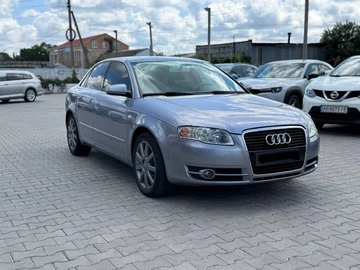Авто Audi A4 2005 № 7945503