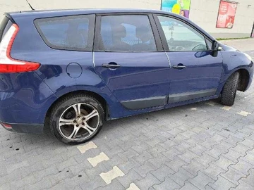 Авто Renault Scenic Iii 2010 № 7945553