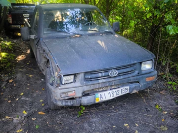 Авто Toyota Hilux Pick Up 1991 № 7945623