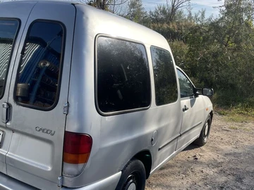Авто Volkswagen Caddy 2000 № 7945672