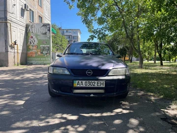 Авто Opel Vectra 1998 № 7945693