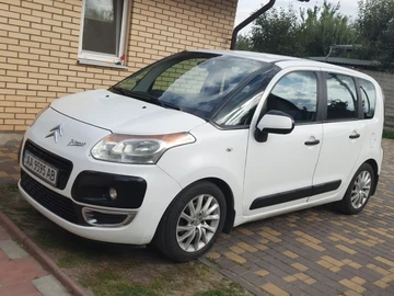 Авто Citroen C3 2012 № 7945698