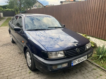 Авто Volkswagen Passat Sedan 1994 № 7945719