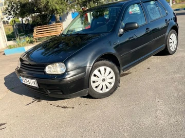 Авто Volkswagen Golf 1998 № 7945914