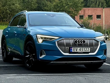 Авто Audi 100 2019 № 7945947