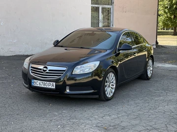 Авто Opel Insignia 2010 № 7946075