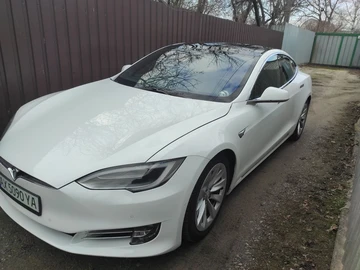 Авто Tesla Model S 2017 № 7946192