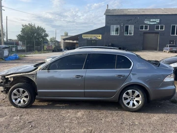 Авто Skoda Superb 2010 № 7946215